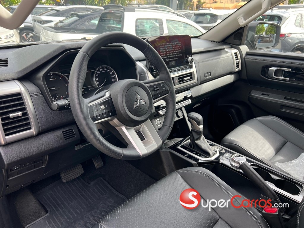 2026 Mitsubishi Motors Outlander Sport — foto 10 / 12