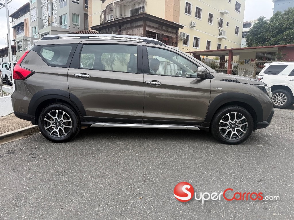 2024 Suzuki XL7 — foto 7 / 12