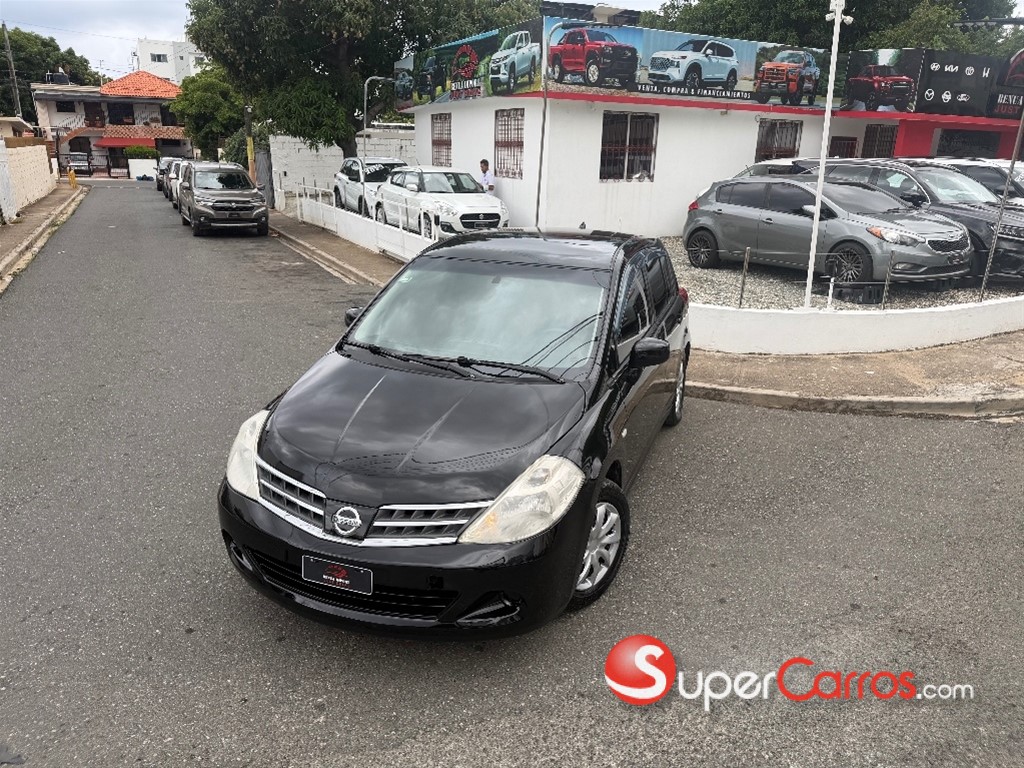 2012 Nissan TIIDA Hatchback — foto 5 / 12