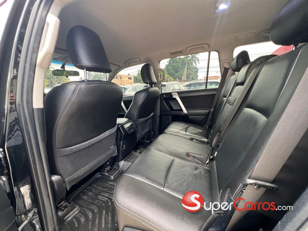 2018 Toyota Land Cruiser Prado TXL — foto 10 / 10