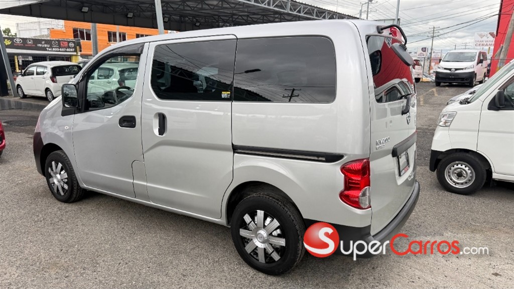 2021 Nissan NV 200 — foto 8 / 12