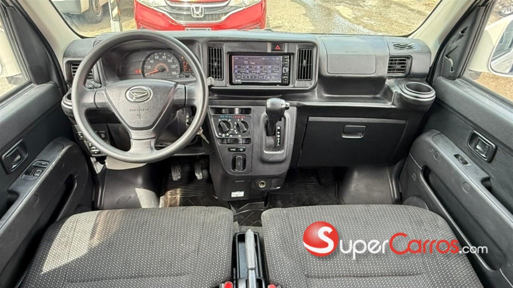 2020 Daihatsu Hijet — foto 10 / 11