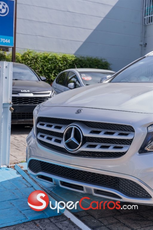 2018 Mercedes-Benz Clase GLA 250 4 Matic — foto 4 / 12