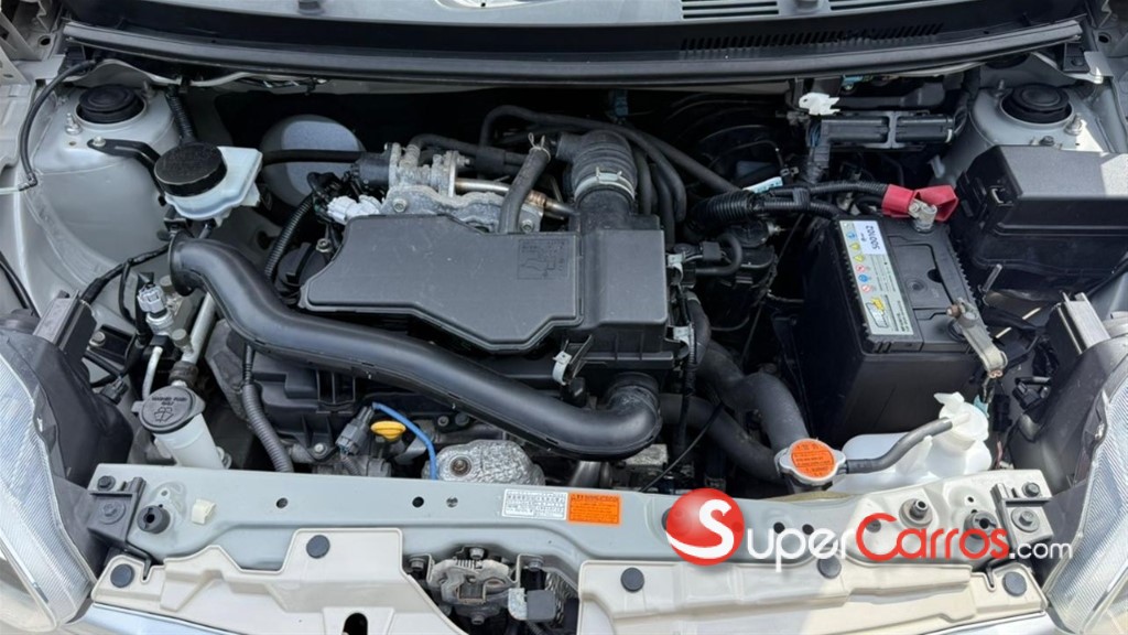 2021 Toyota Passo — foto 3 / 12