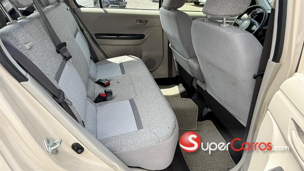 2021 Toyota Passo — foto 7 / 12