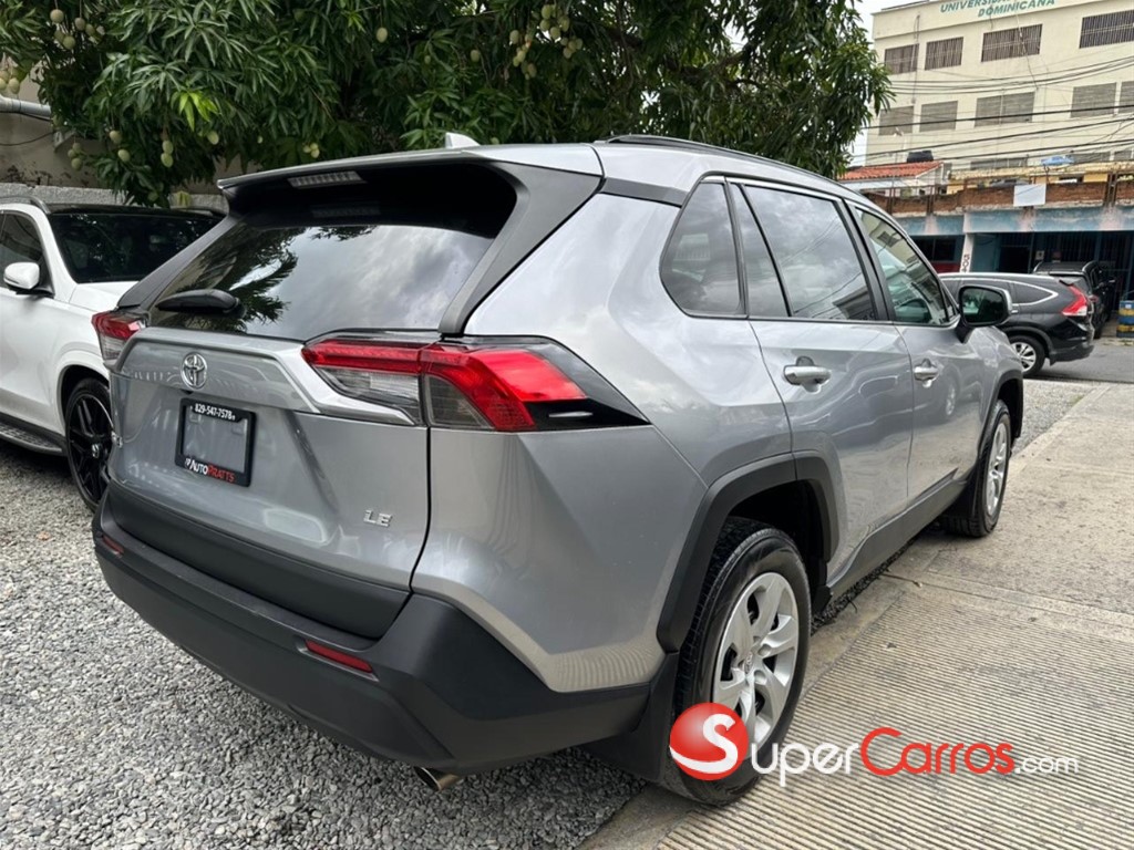 2021 Toyota RAV4 LE — foto 6 / 9