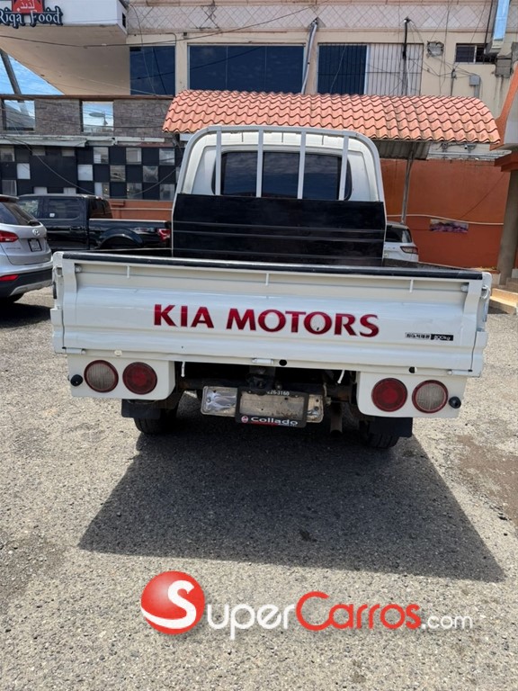 2015 Kia Bongo III 4X4 — foto 2 / 8