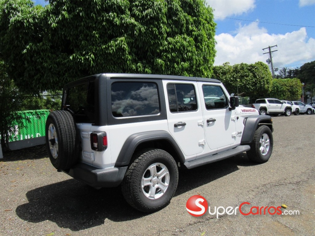 2021 Jeep Wrangler — foto 3 / 12