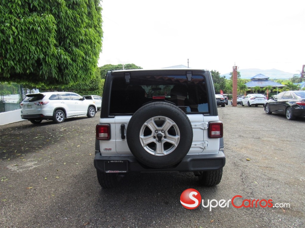 2021 Jeep Wrangler — foto 5 / 12