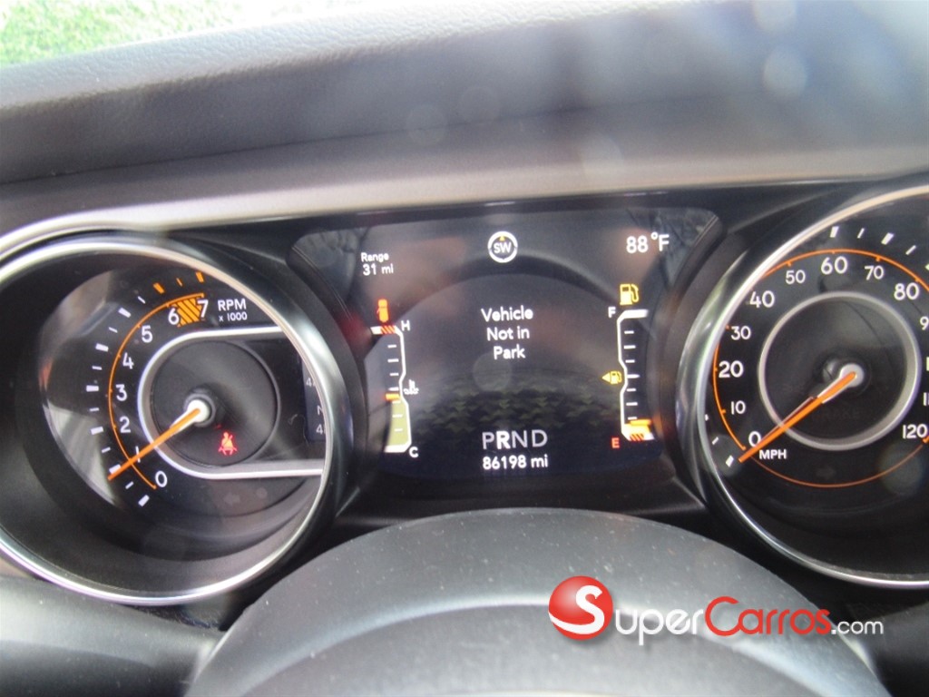 2021 Jeep Wrangler — foto 8 / 12