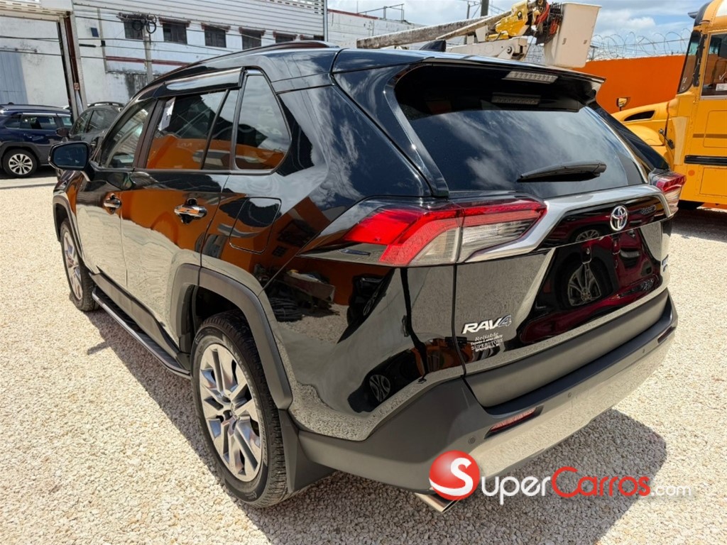 2023 Toyota RAV4 Limited — foto 3 / 10