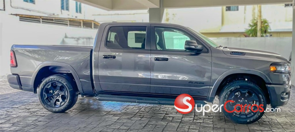 2026 Ram 1500 Big Horn — foto 3 / 11