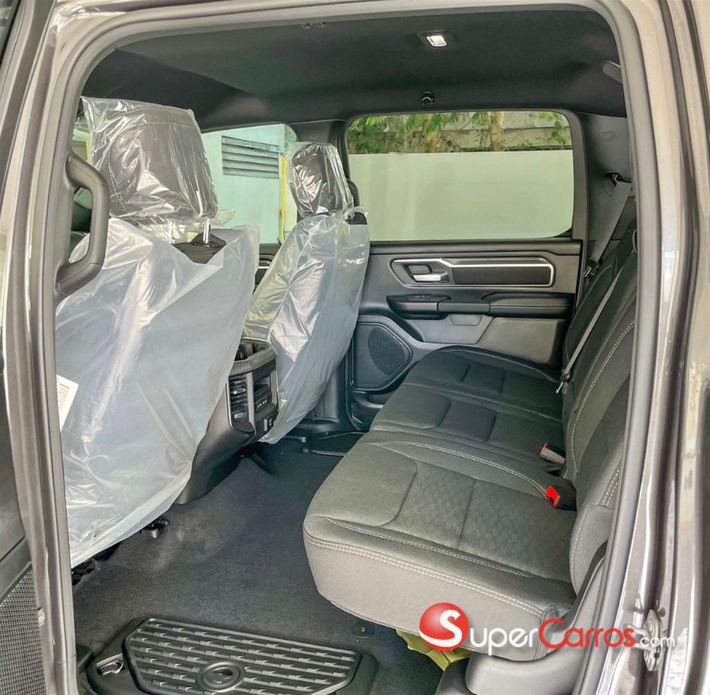 2026 Ram 1500 Big Horn — foto 7 / 11