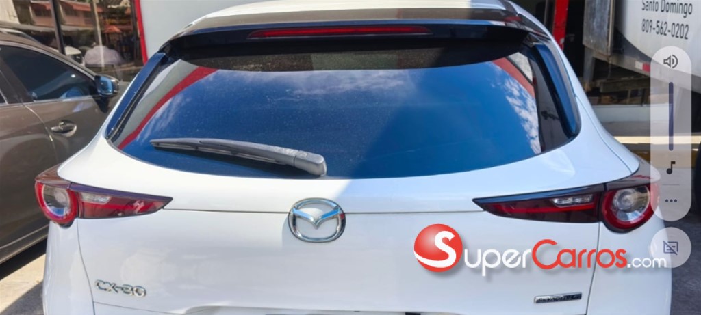 2021 Mazda CX-30 GT — foto 2 / 10