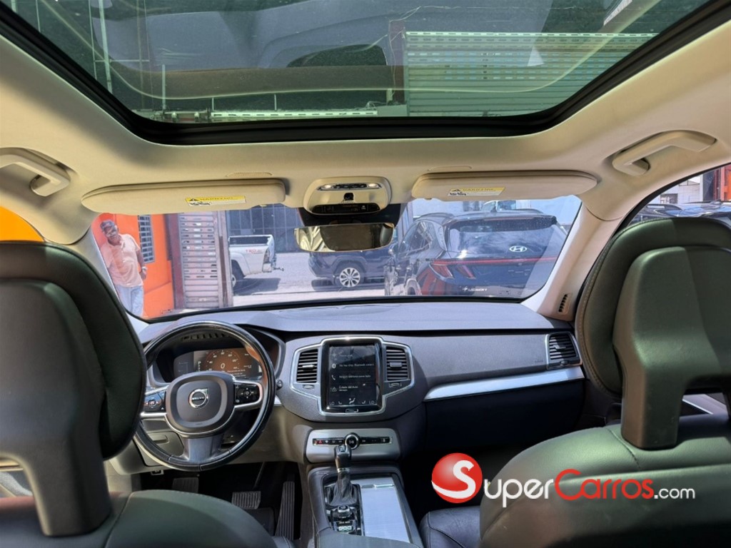 2018 Volvo XC90 Momentum T5 — foto 5 / 9
