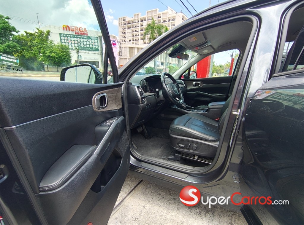 2022 Kia Sorento EX — foto 7 / 11