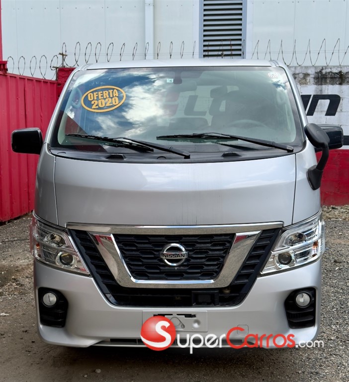 2020 Nissan NV — foto 2 / 9