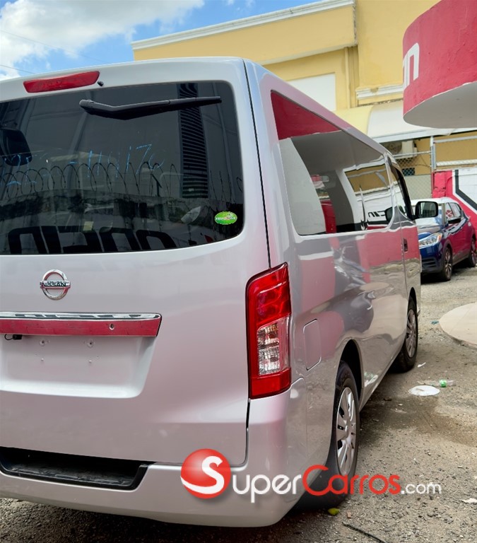 2020 Nissan NV — foto 5 / 9