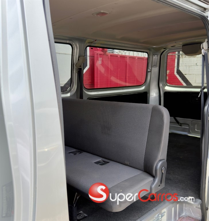 2020 Nissan NV — foto 9 / 9