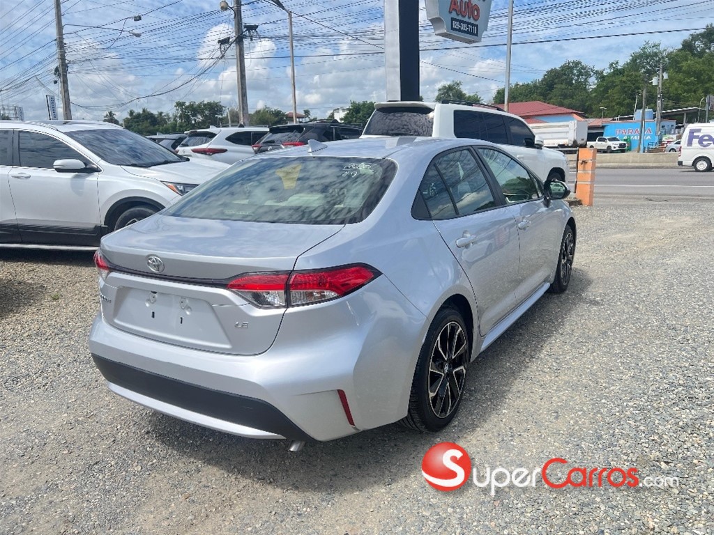 2020 Toyota Corolla LE Plus — foto 5 / 10