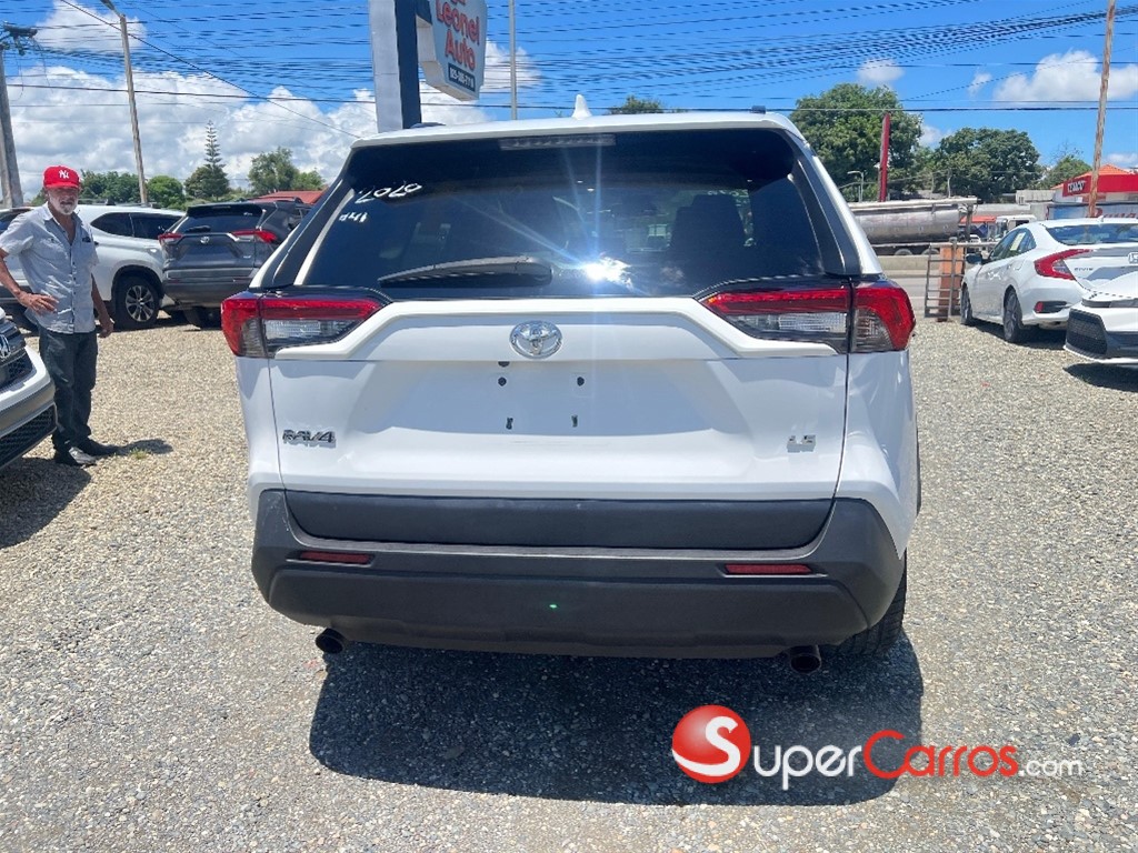 2020 Toyota RAV4 LE PLUS — foto 4 / 11