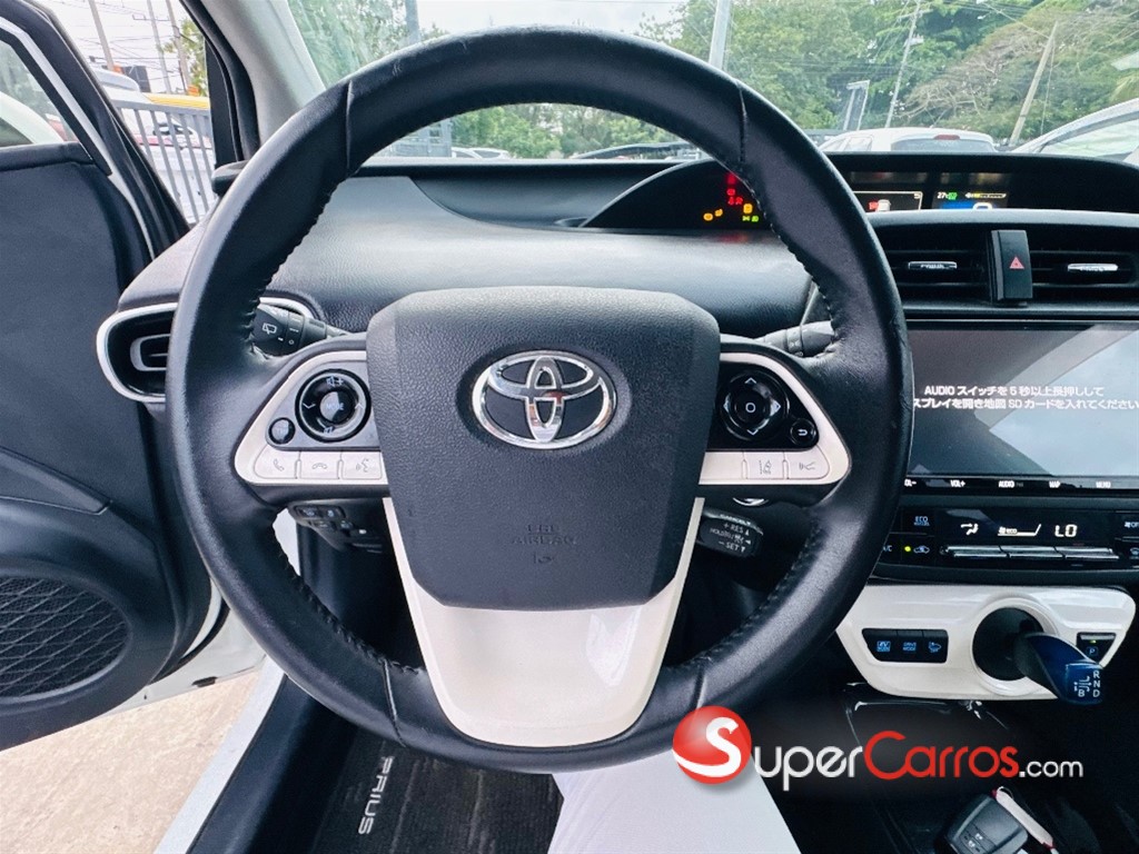 2019 Toyota Prius Hybrid — foto 10 / 12
