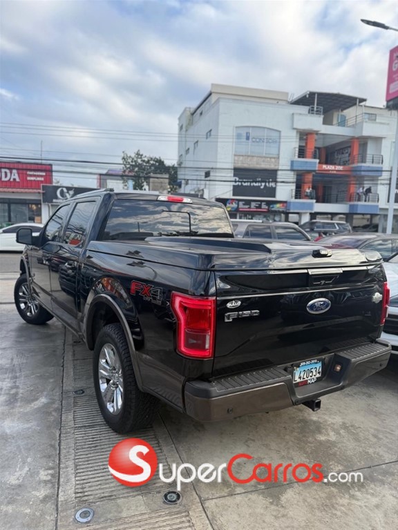 2016 Ford F 150 King Ranch — foto 2 / 7