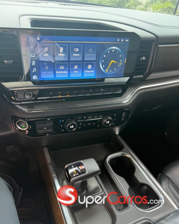 2023 Chevrolet Silverado High Country Duramax — foto 2 / 9