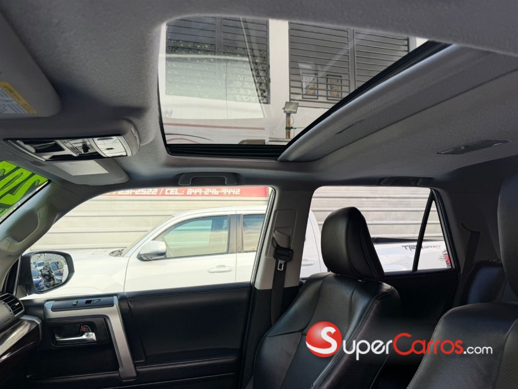 2021 Toyota 4 Runner Limited — foto 9 / 12