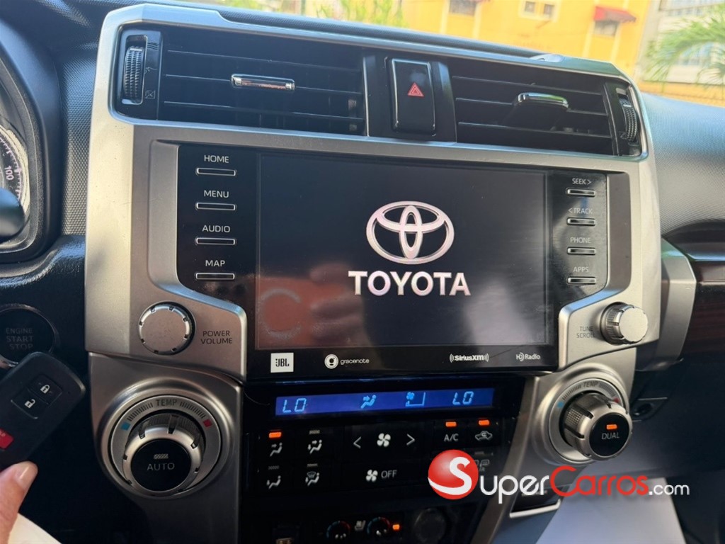 2021 Toyota 4 Runner Limited — foto 11 / 12