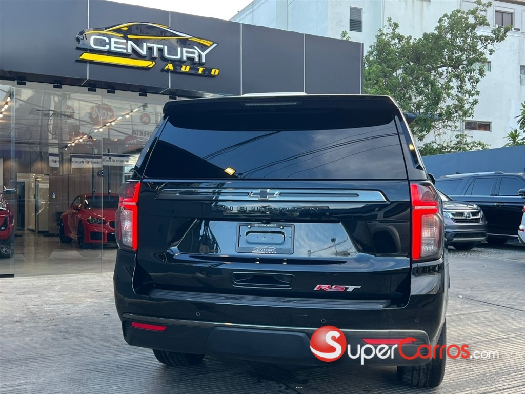 2021 Chevrolet Suburban RST — foto 5 / 10