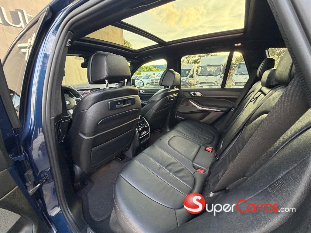 2020 BMW X 5 40i — foto 6 / 8