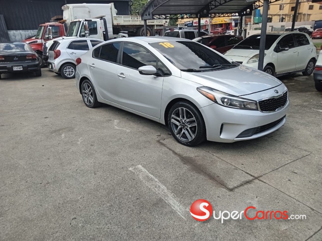 2018 Kia Forte LX — foto 3 / 12