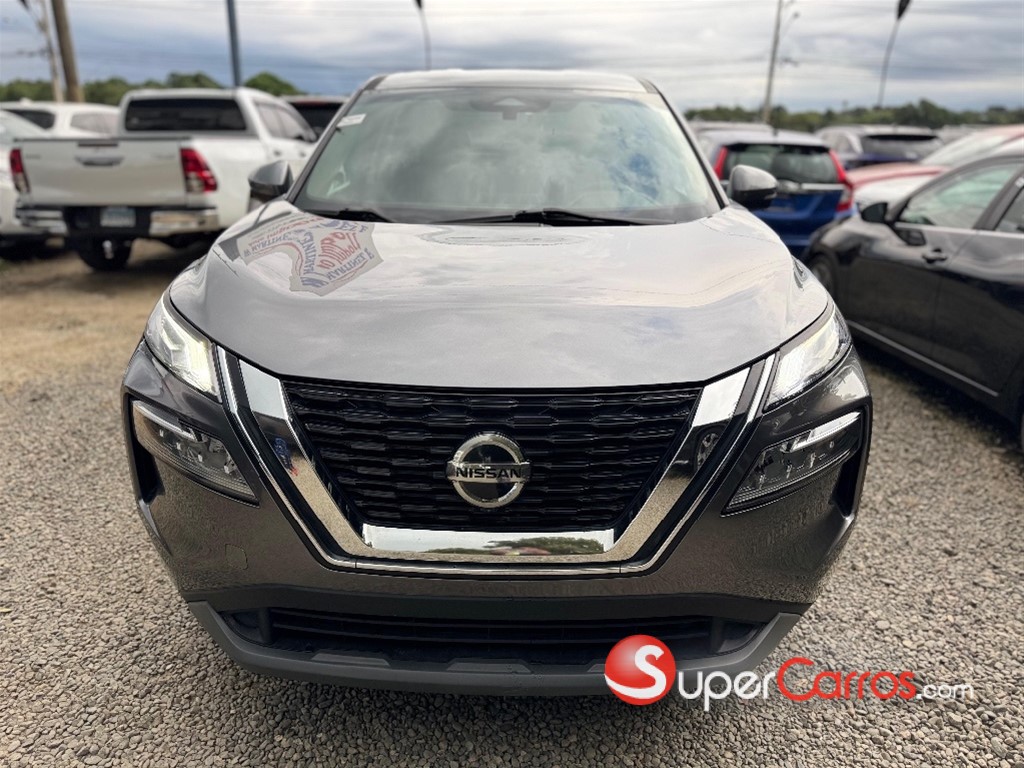 2021 Nissan Rogue SV — foto 3 / 10