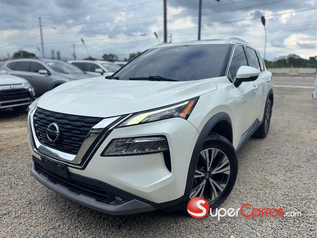 2021 Nissan Rogue SV — foto 2 / 11