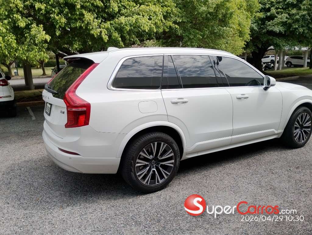 2022 Volvo XC90 B6 Plus — foto 5 / 12