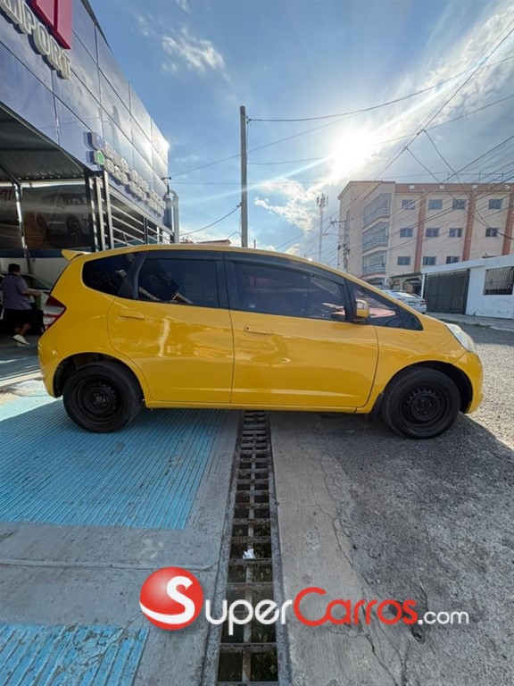 2010 Honda Fit — foto 6 / 12