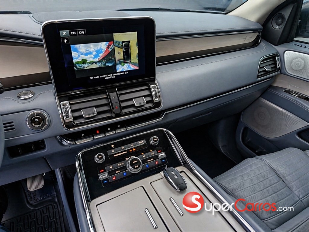 2018 Lincoln Navigator Black Label — foto 6 / 12