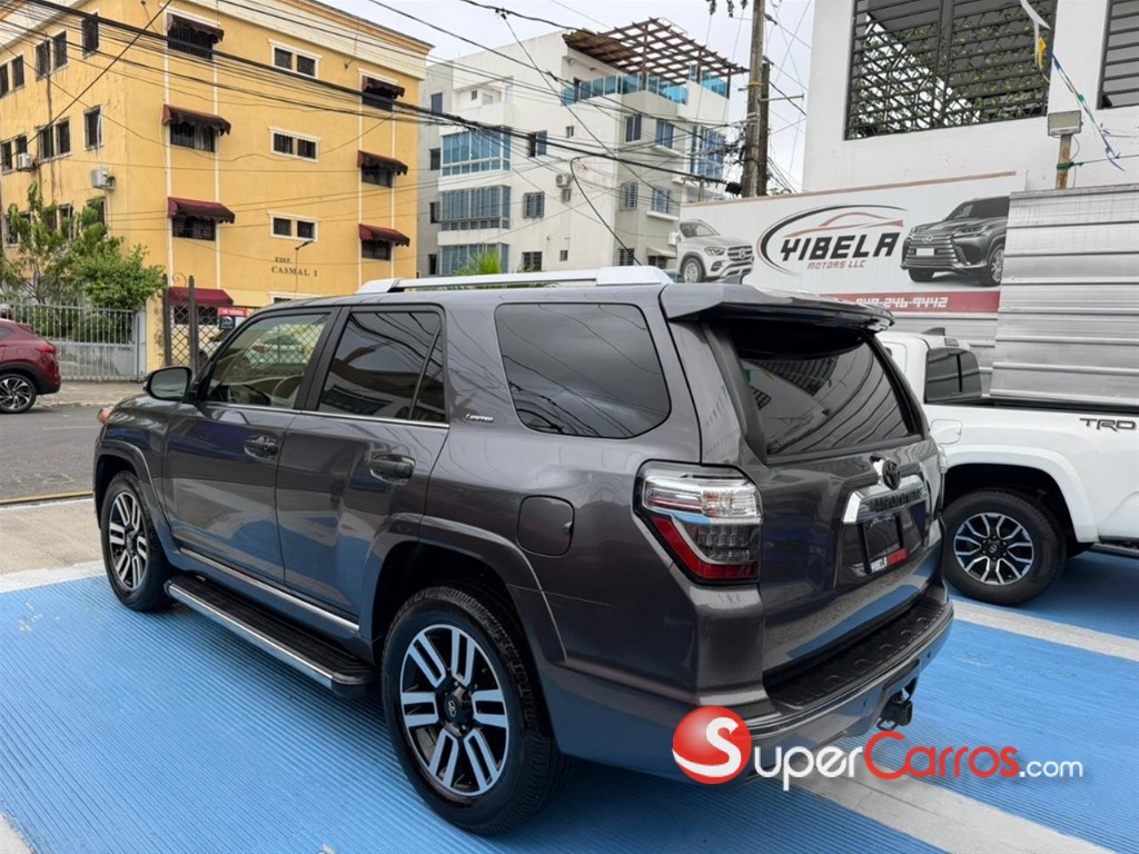 2022 Toyota 4 Runner Limited — foto 4 / 12