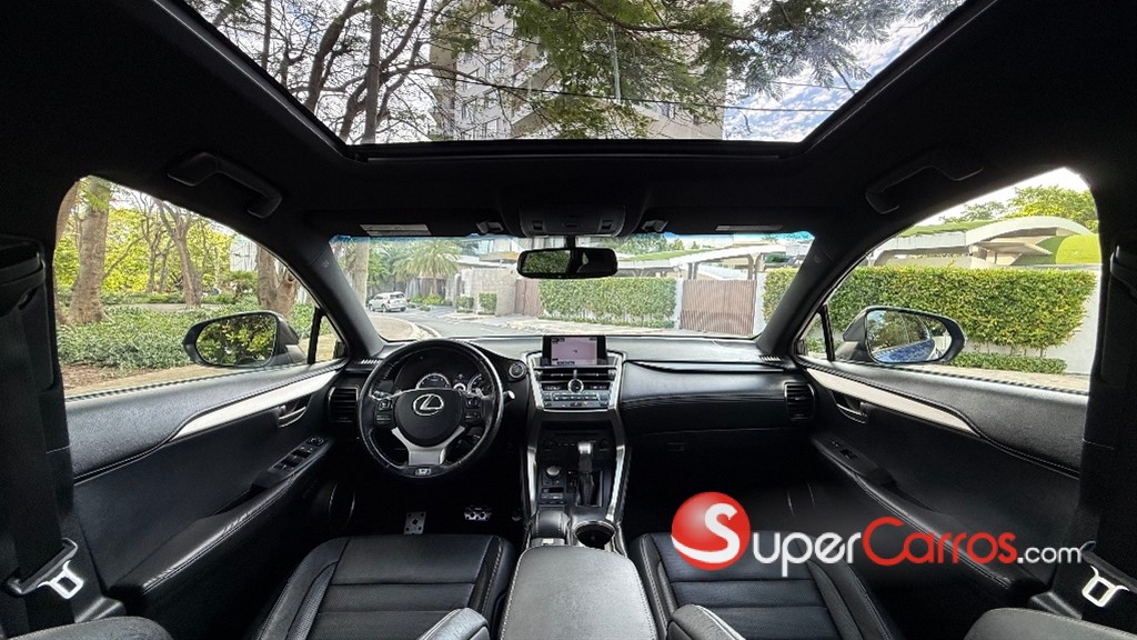 2016 Lexus NX 200T F Sport — foto 8 / 12