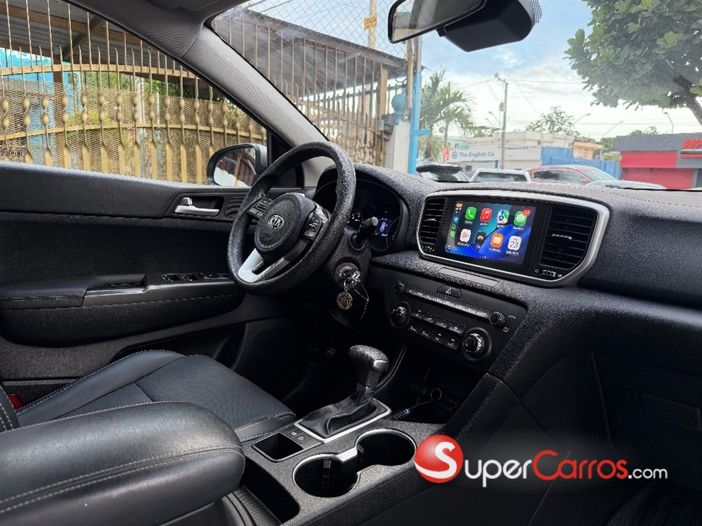 2020 Kia Sportage LX — foto 6 / 9