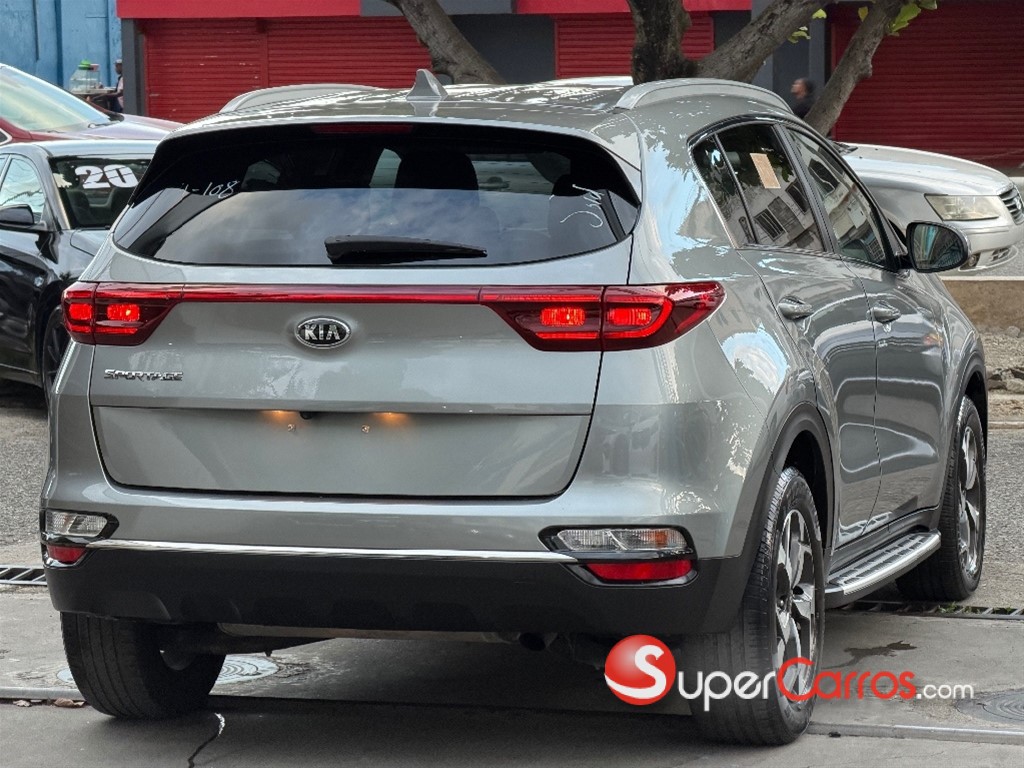 2020 Kia Sportage LX — foto 7 / 9