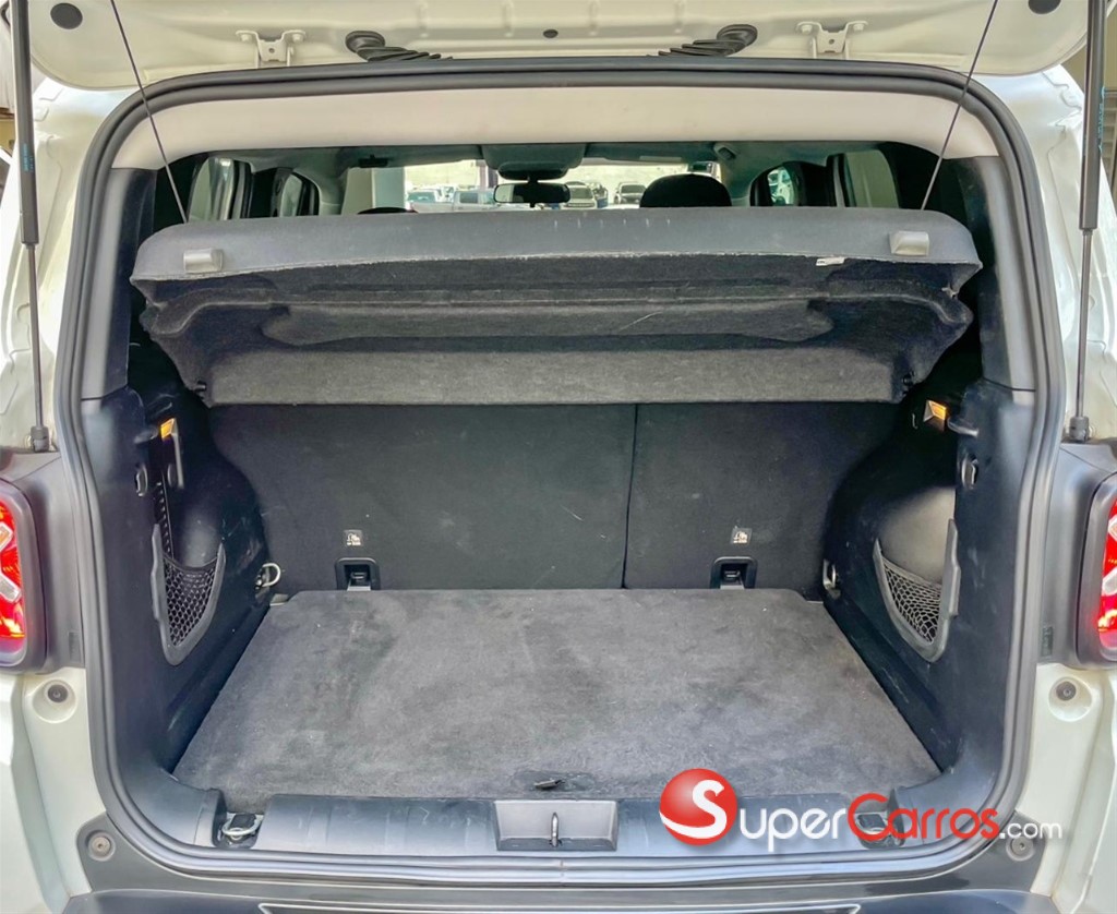 2023 Jeep Renegade Sport — foto 9 / 11