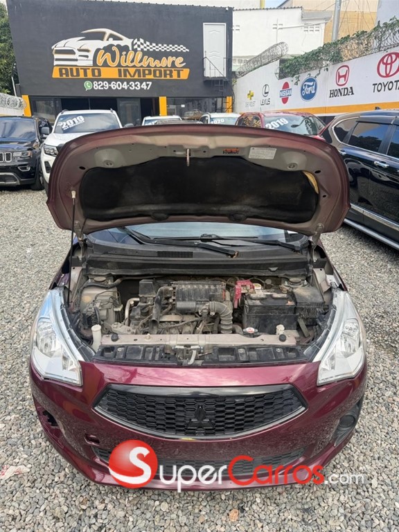 2020 Mitsubishi Motors Mirage G4 — foto 4 / 7