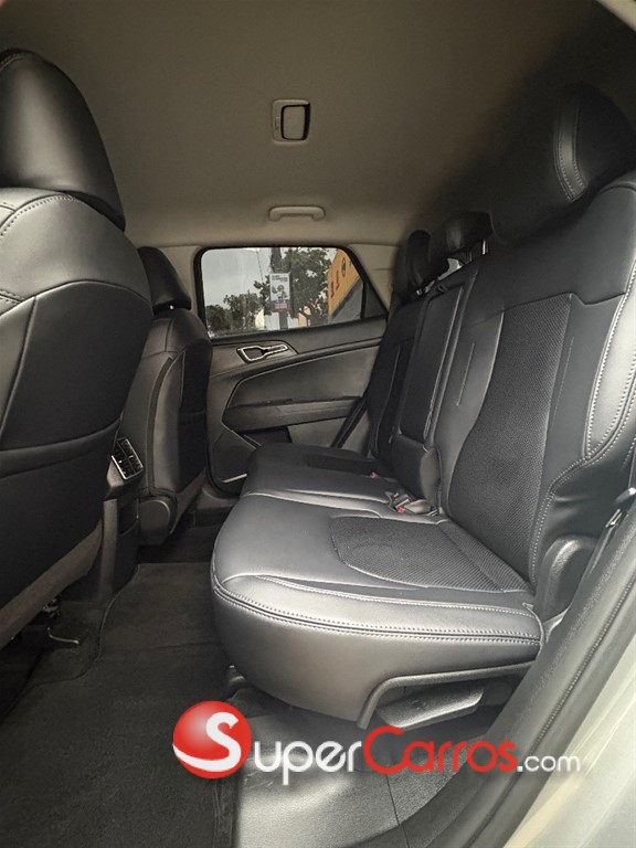 2023 Kia Sportage LX — foto 6 / 9