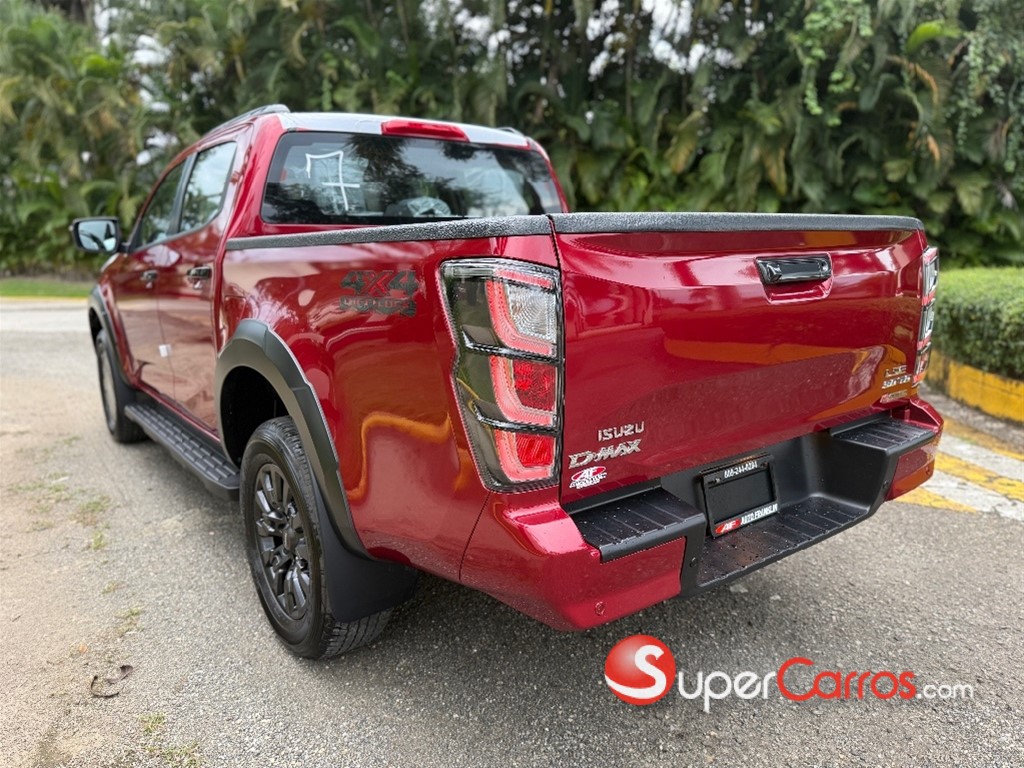 2027 Isuzu DMAX LSE V-Cross — foto 4 / 9