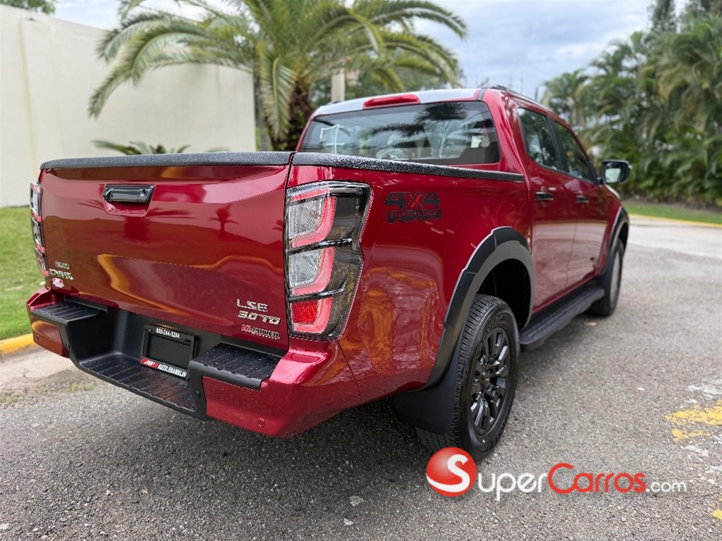 2027 Isuzu DMAX LSE V-Cross — foto 5 / 9