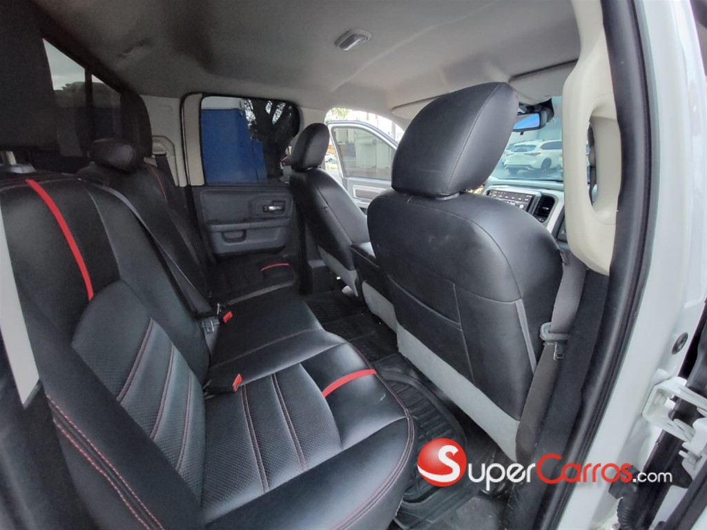 2016 Dodge Ram 1500 — foto 8 / 8