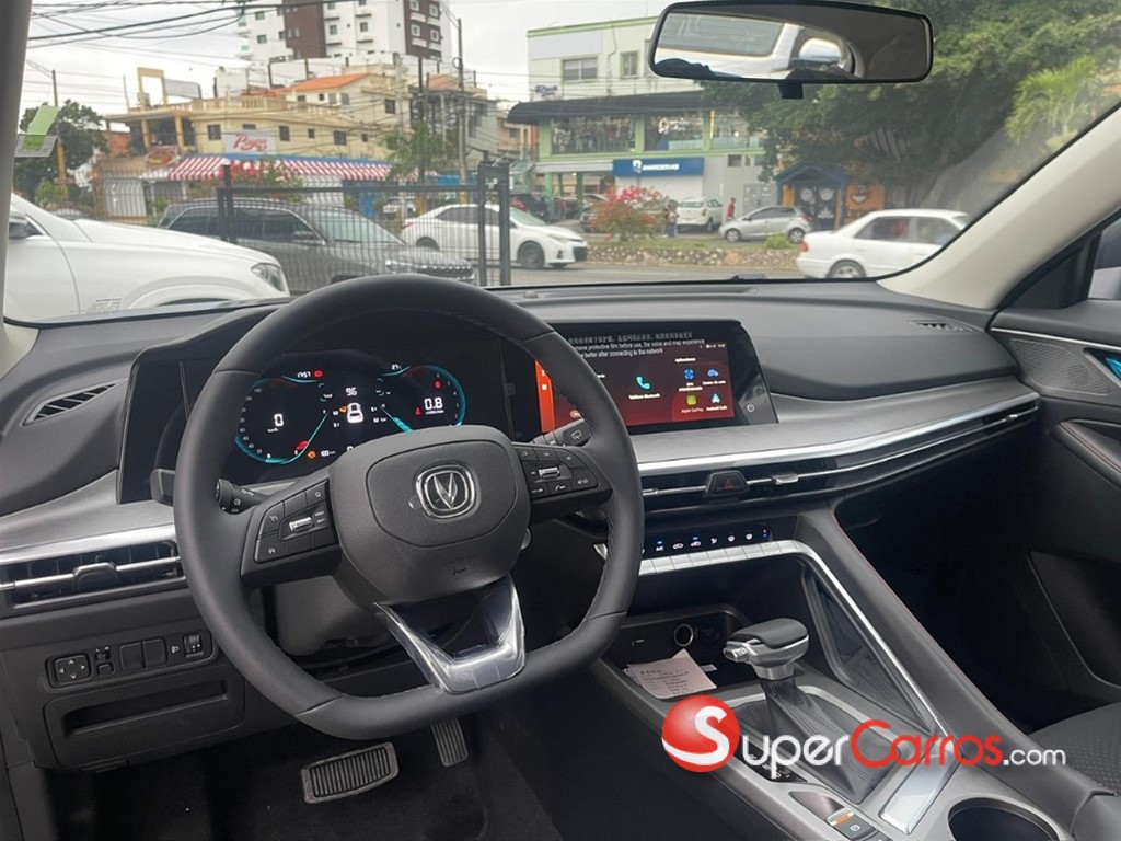 2027 Changan CS 35 Plus — foto 8 / 11