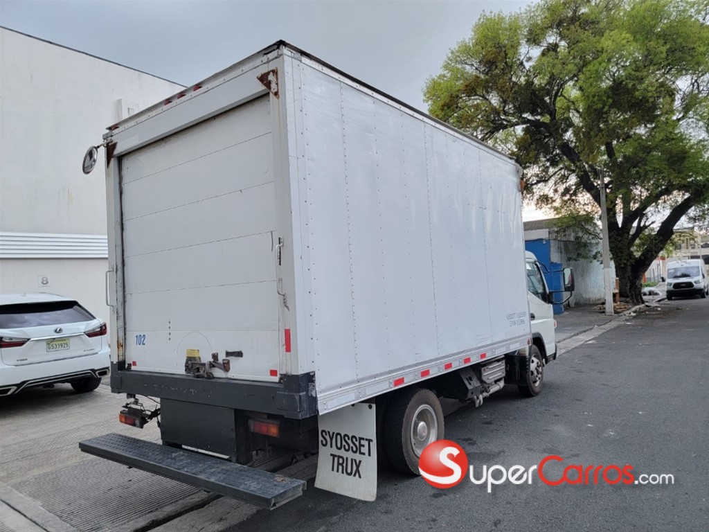 2017 Mitsubishi Motors Fuso — foto 2 / 7